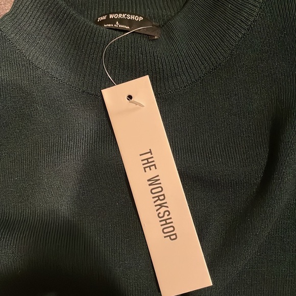 NWT The Workshop Hunter Green Ribbed Mock Neck Sweater - Picture 4 of 9